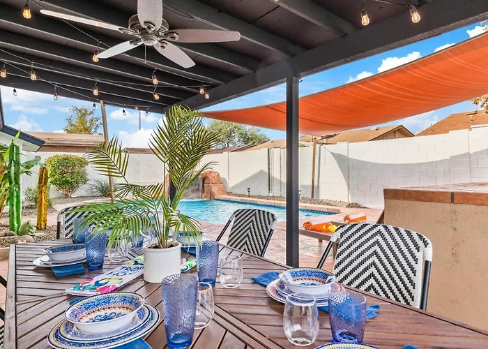 Casa vacanze Backyard Oasis: Gem Near Hiking & Golfing! Phoenix
