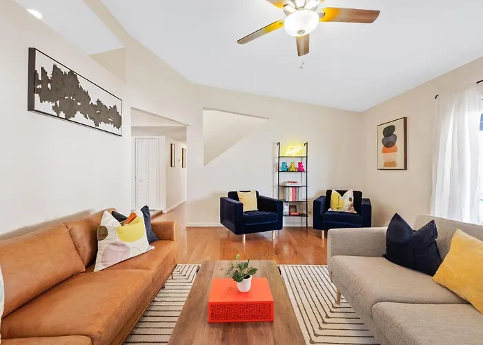 Backyard Oasis: Gem Near Hiking & Golfing! Casa vacanze